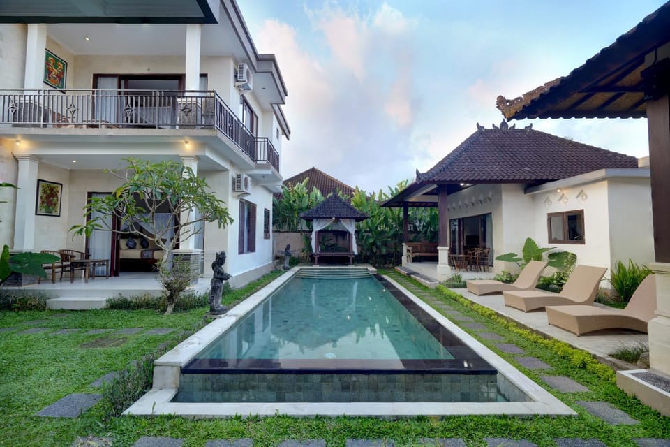 Balcony/Terrace, Swimming pool