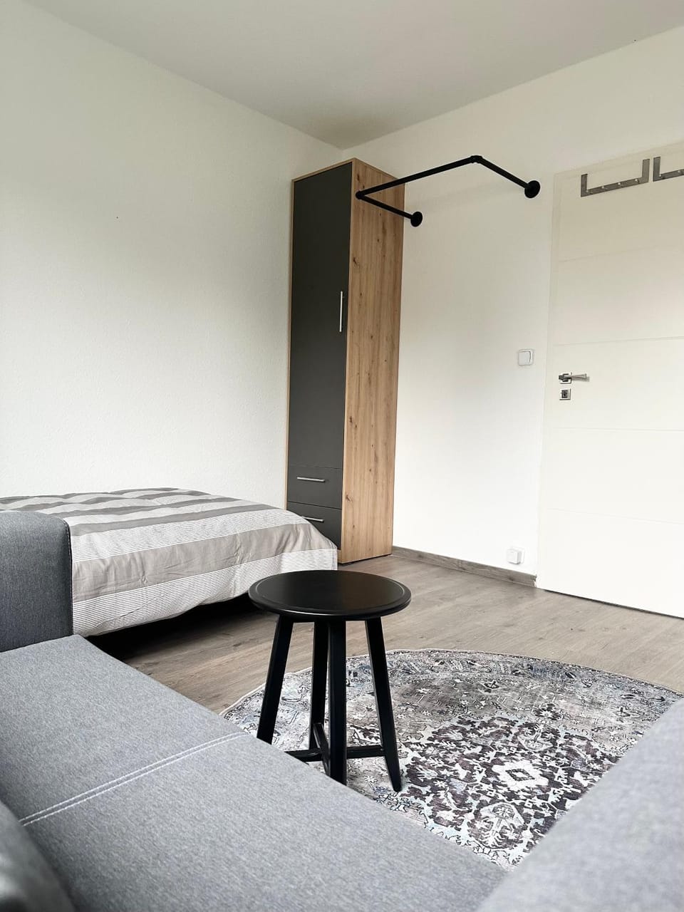Bed, wardrobe