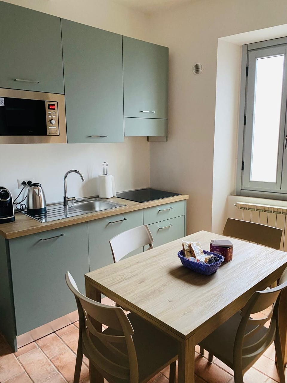 Coffee/tea facilities, Kitchen or kitchenette