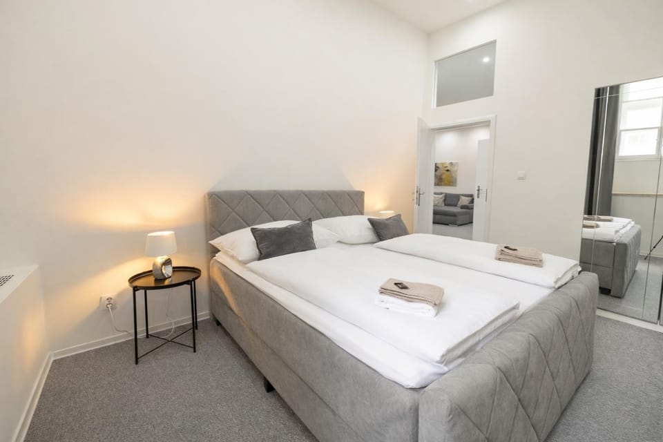 Beethoven Suite Apartment in Vienna