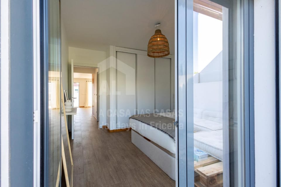 Valentin House by ACasaDasCasas House in Lisbon District