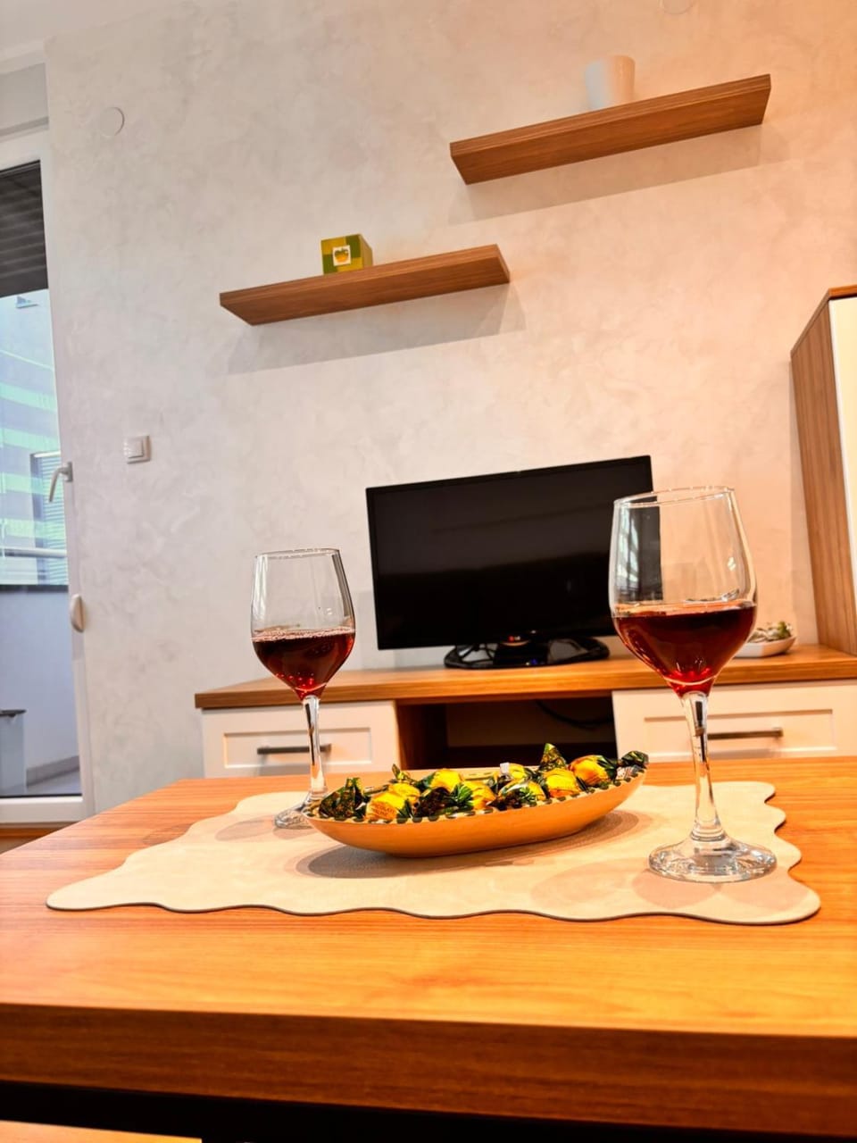 Green Lux Apartment in Novi Sad