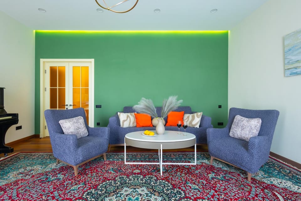 Living room, Seating area
