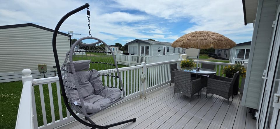 Blue Lagoon Holiday ,Bude 79 Campground/ 
RV Resort in England