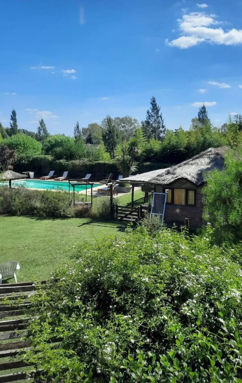 Casas de Campo Hojadelatierra Nature lodge in Chascomús