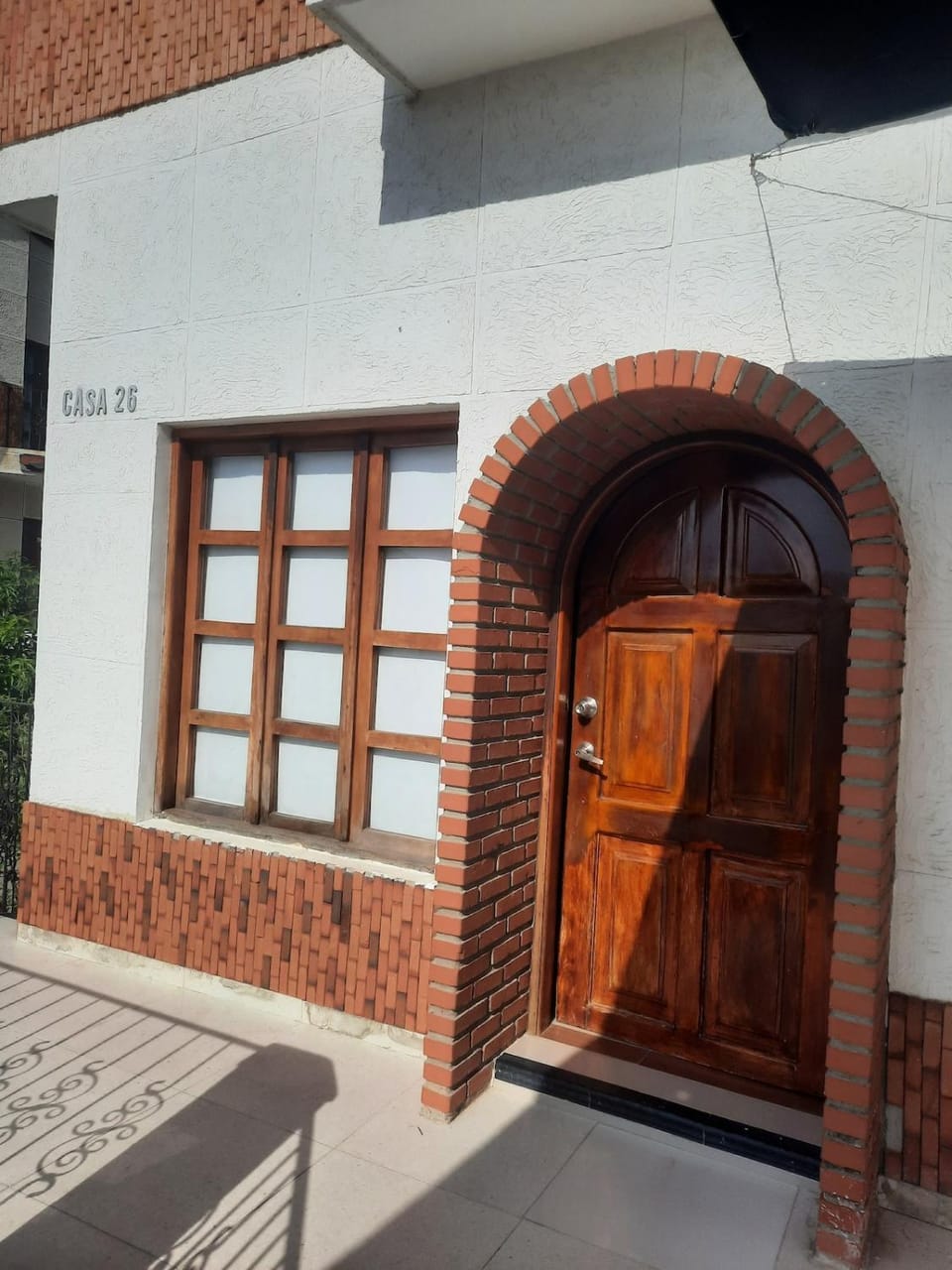 Facade/entrance