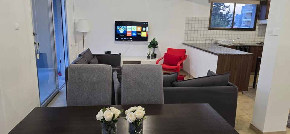 Skoufa 21 - Luxury Apartment -Breakbooking CY Apartment in Limassol City