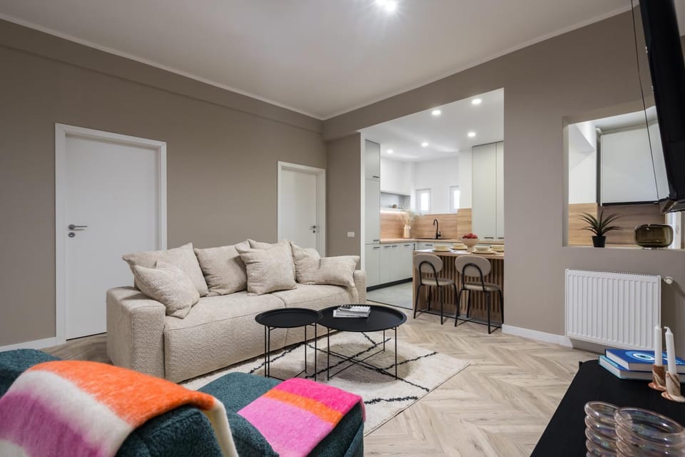 Trendy 2Bdr Apartament in Cismigiu Apartment in Bucharest