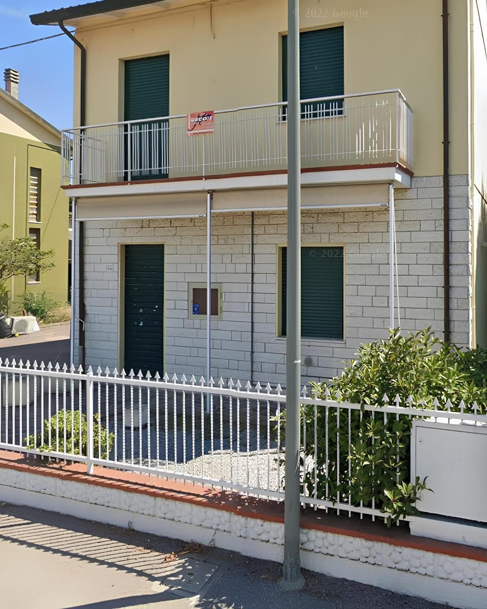 Property building, Day, Garden, Garden view