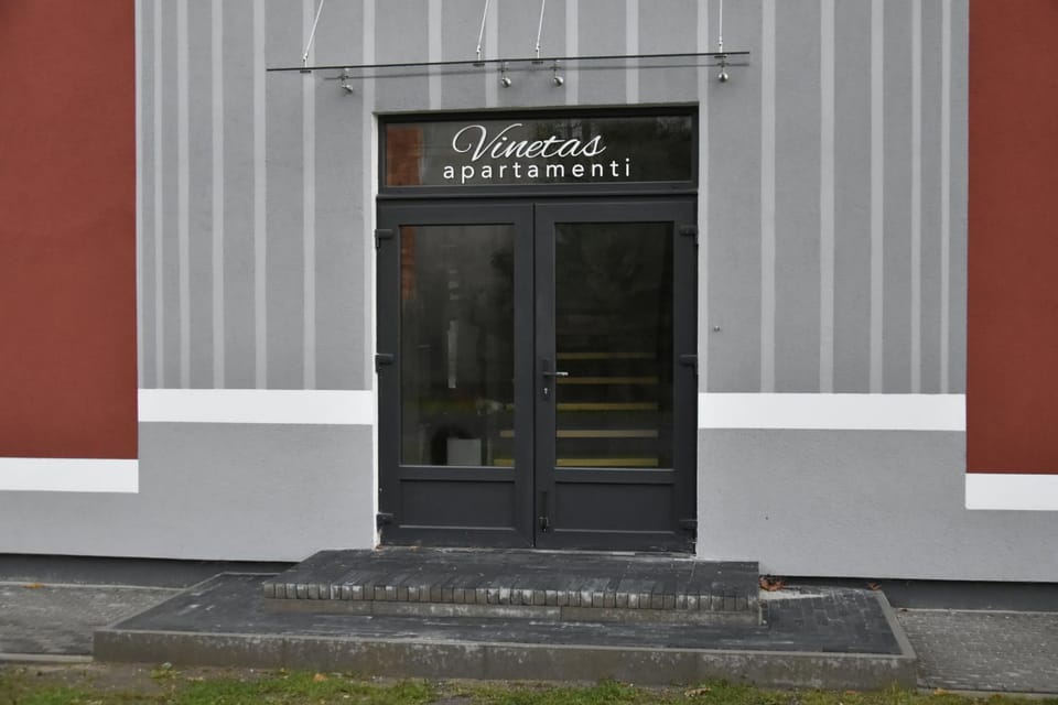 Facade/entrance, Day, Text overlay