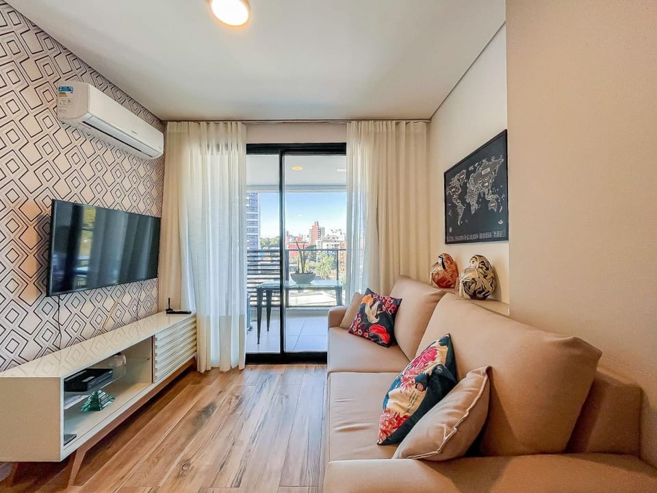 Apto em Curitiba com 2 Quartos e 2 Vagas - VIS0711 Apartment in Curitiba