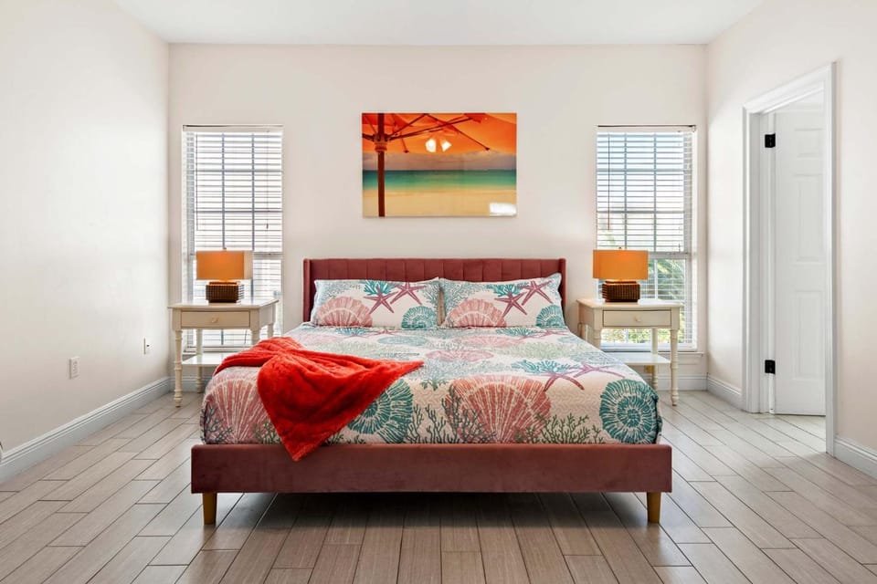 Bed, Bedroom