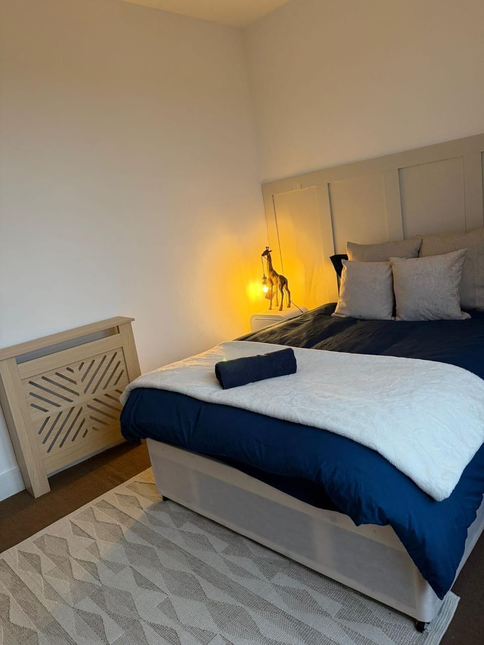 Sky High Apartment in Streatham Apartment in London