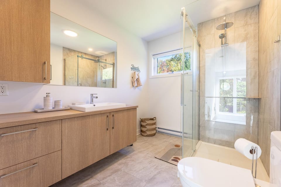 Shower, Bathroom, towels
