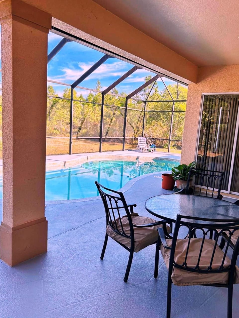 Pool view, Swimming pool