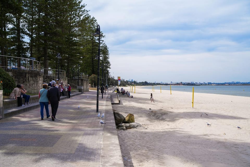 Location, Location, Location Apartment in Sydney