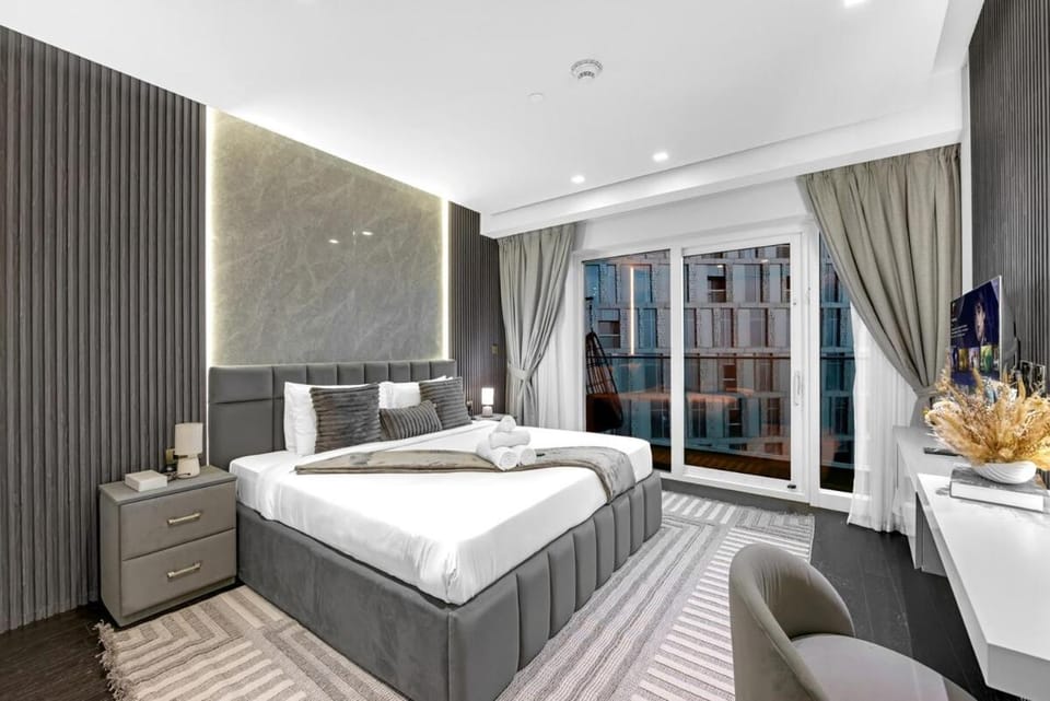 Bed, Balcony/Terrace, Bedroom