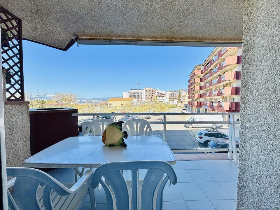 Apartamento en el Centro de Roses con Aire Acondicionado - ES-258-162 Apartment in Roses