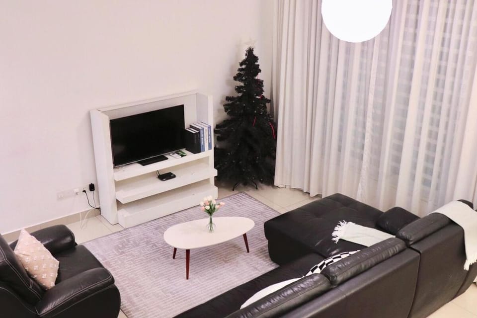 Living room, Evening entertainment