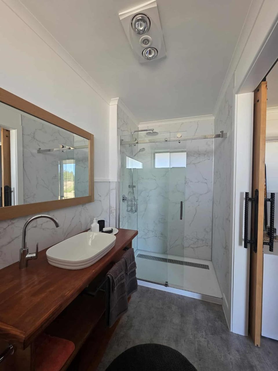 Shower, Bathroom