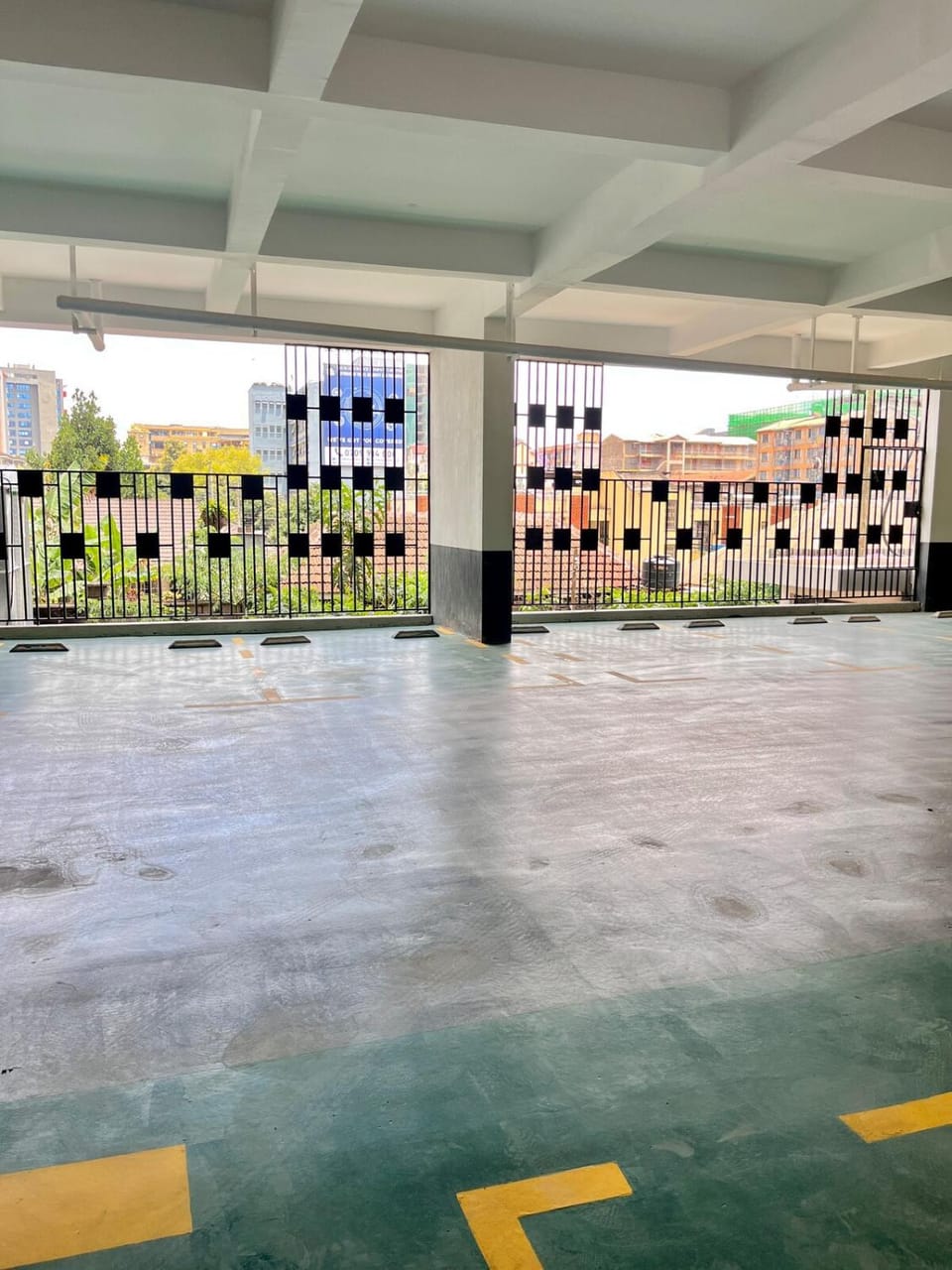 Day, Parking