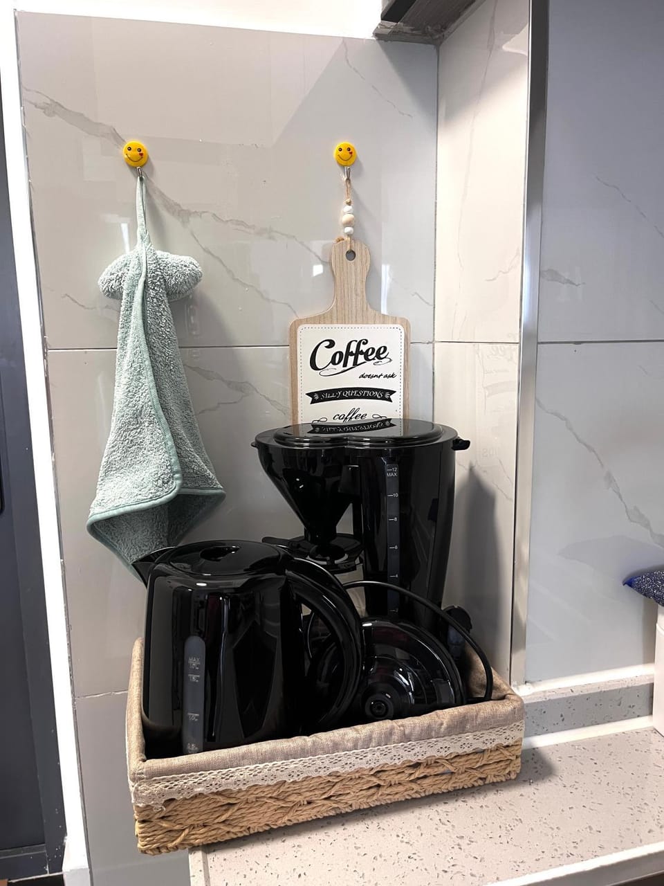 Coffee/tea facilities, Kitchen or kitchenette