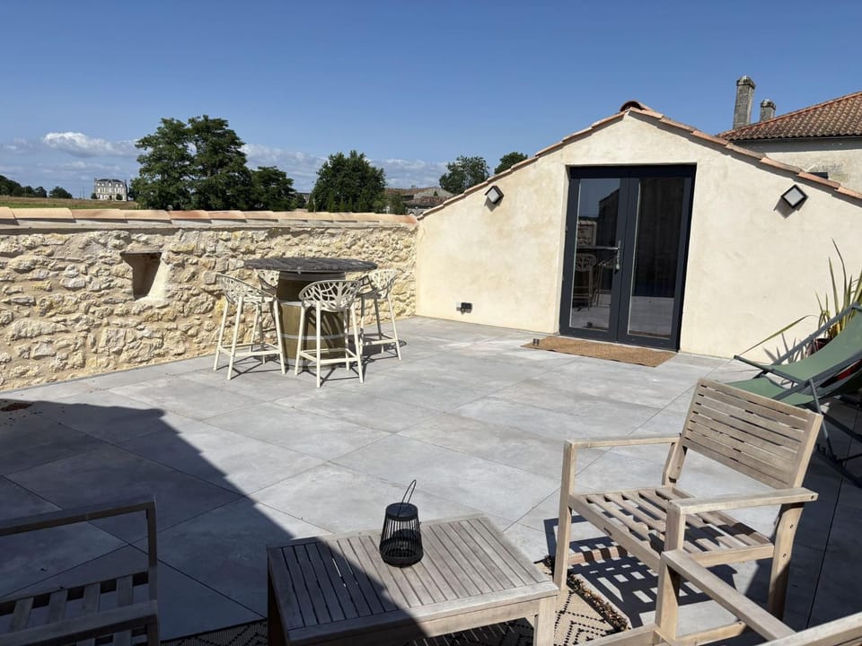 Balcony/Terrace, Balcony/Terrace