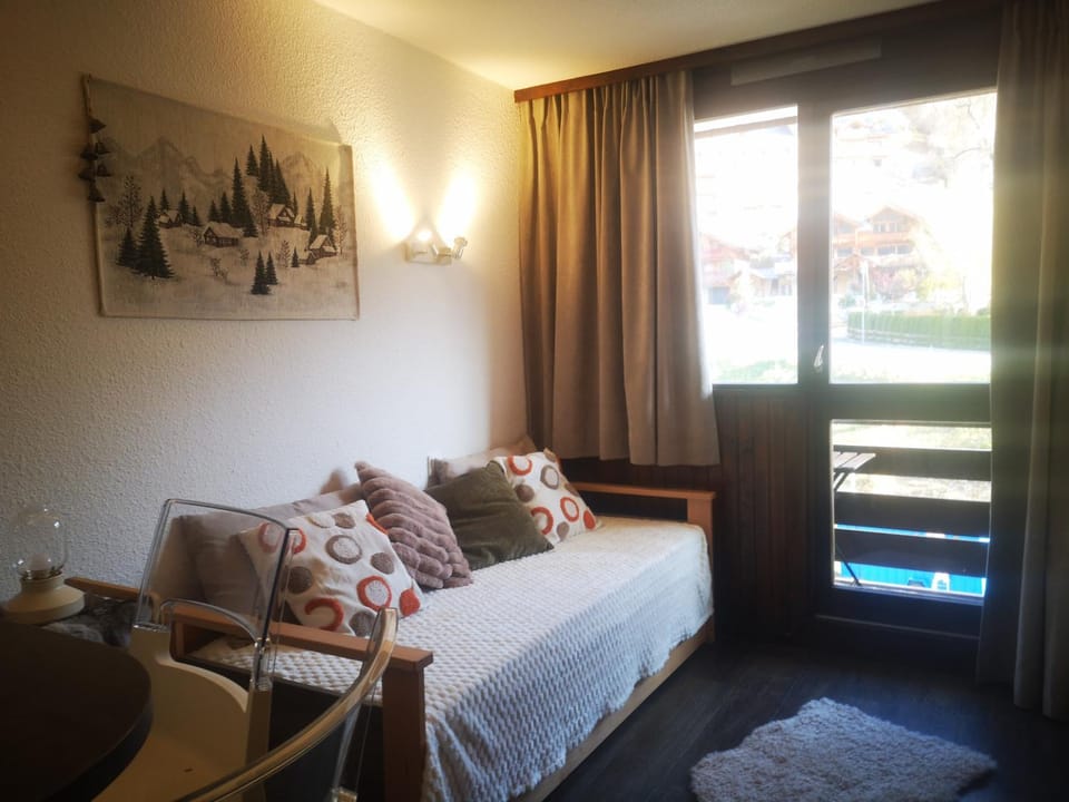 View (from property/room), Photo of the whole room