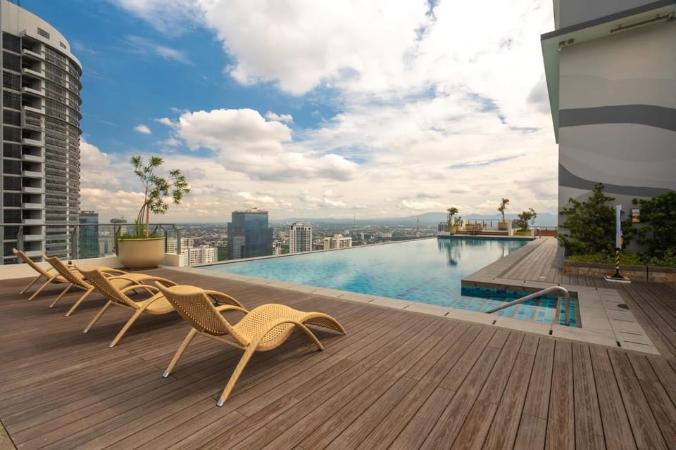 City view, Pool view, Swimming pool