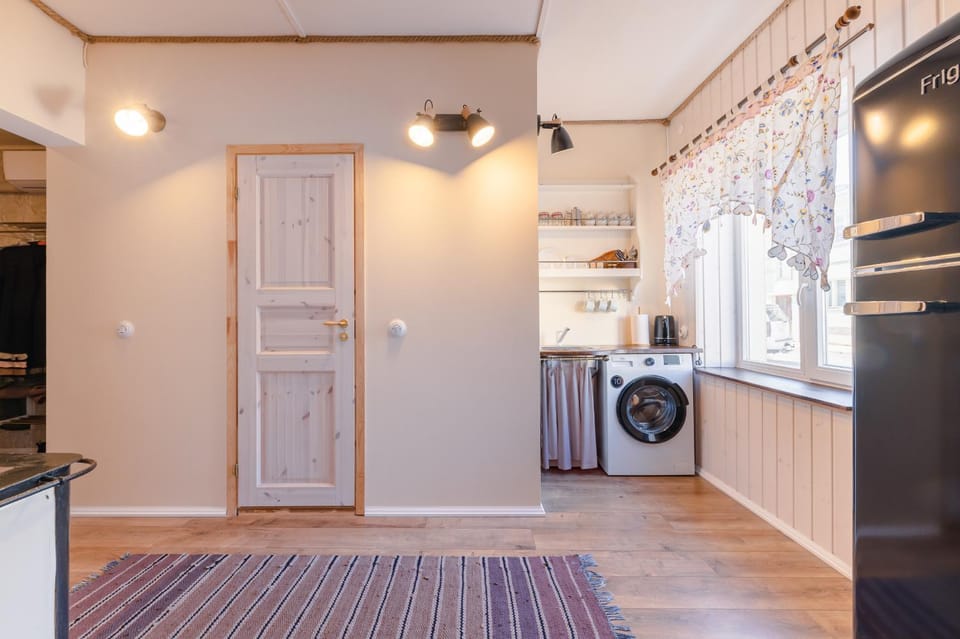 Kitchen or kitchenette, pet friendly