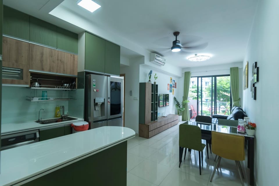Kitchen or kitchenette, Dining area, dishwasher, fireplace, minibar, oven, pet friendly, stove