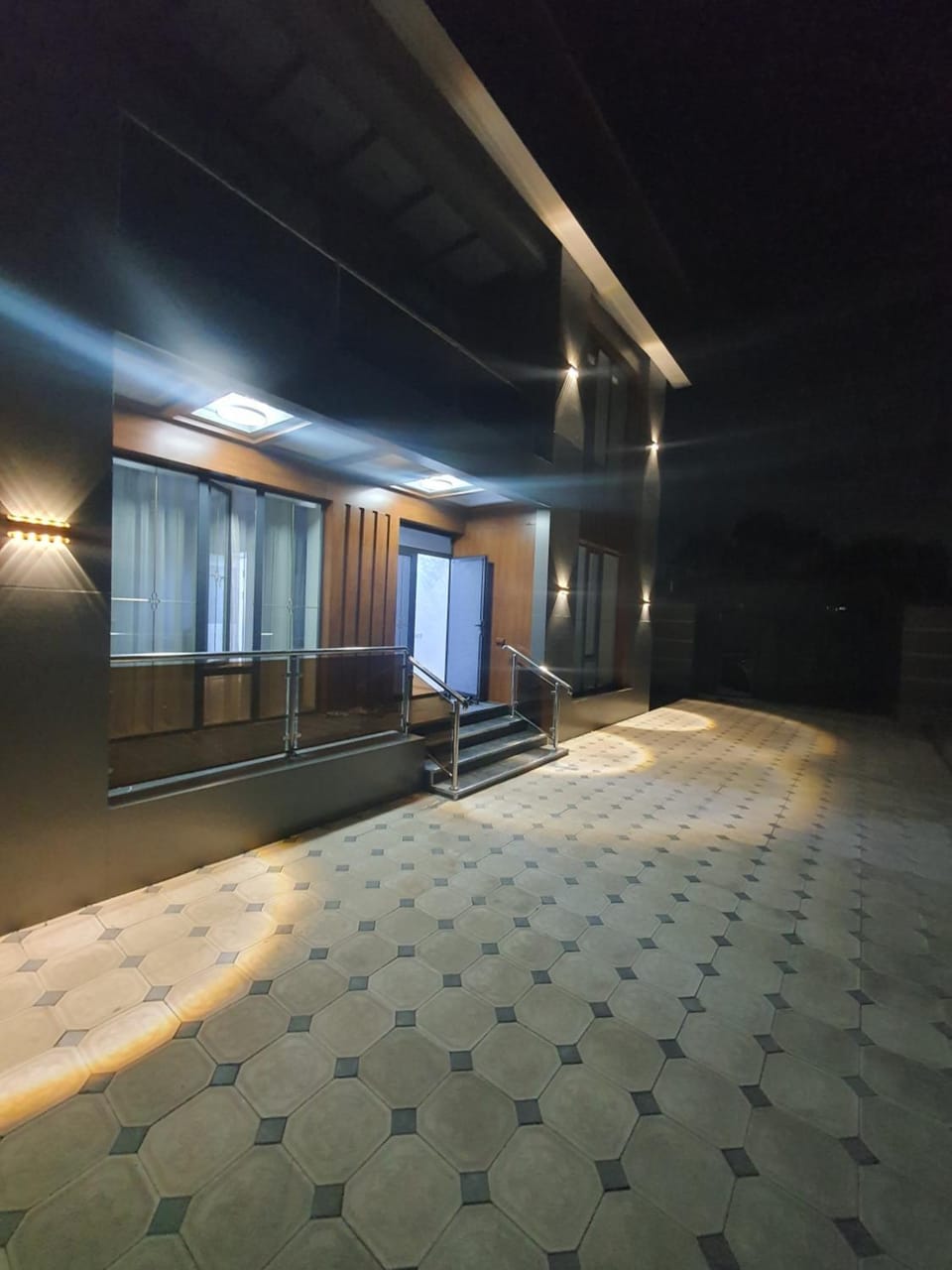 Конок үйү Apartment in Europe