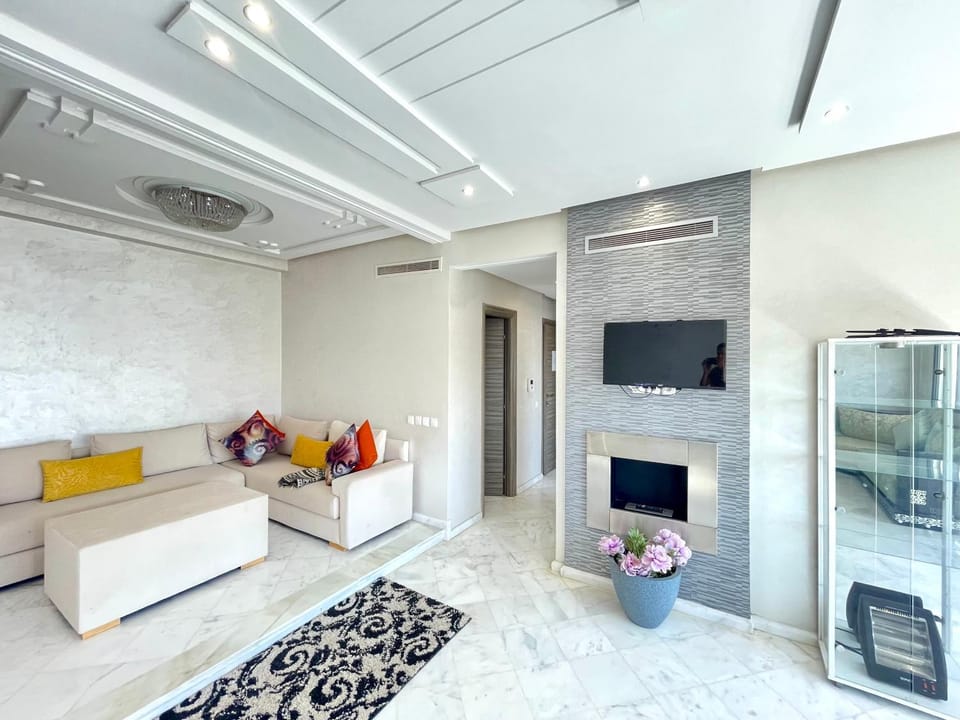 Fez Premium, Terrasse Lumineuse , Parking For family , travel Apartment in Fes