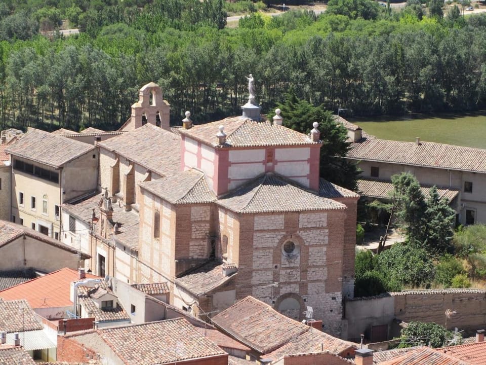 Ruta del vino 1 Apartment in Castile and León