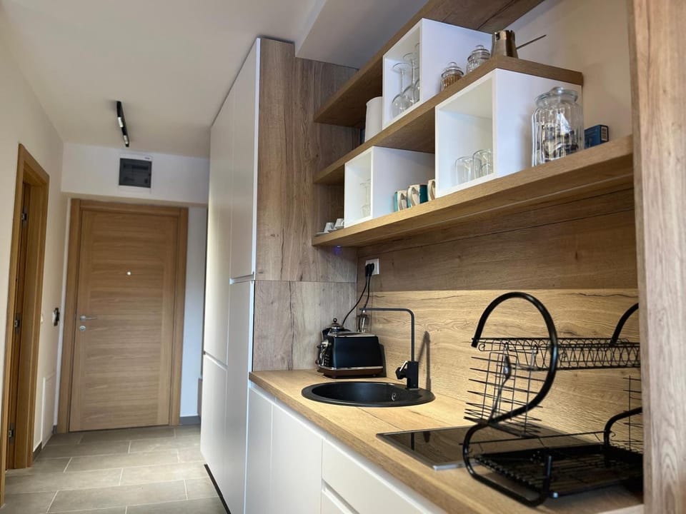 Coffee/tea facilities, Kitchen or kitchenette, minibar, toaster