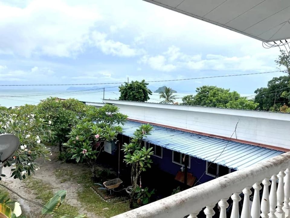 BlackSand Guests House Langkawi Bed and Breakfast in Kedah
