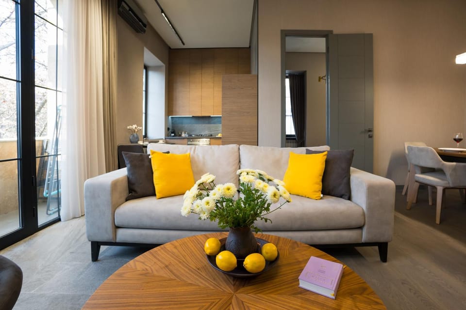 Living room, Seating area