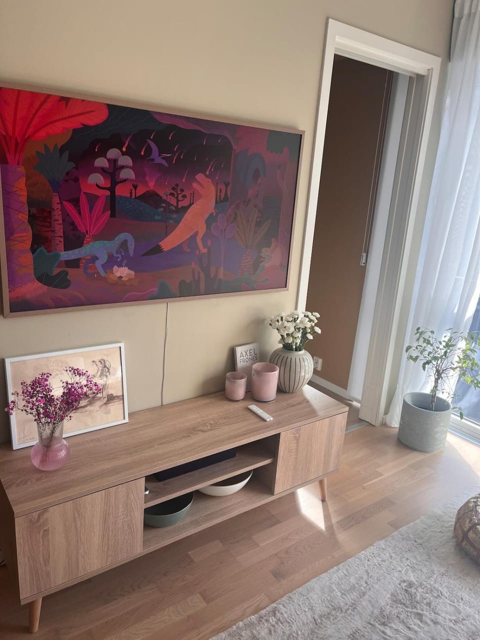 TV and multimedia, Living room, Decorative detail