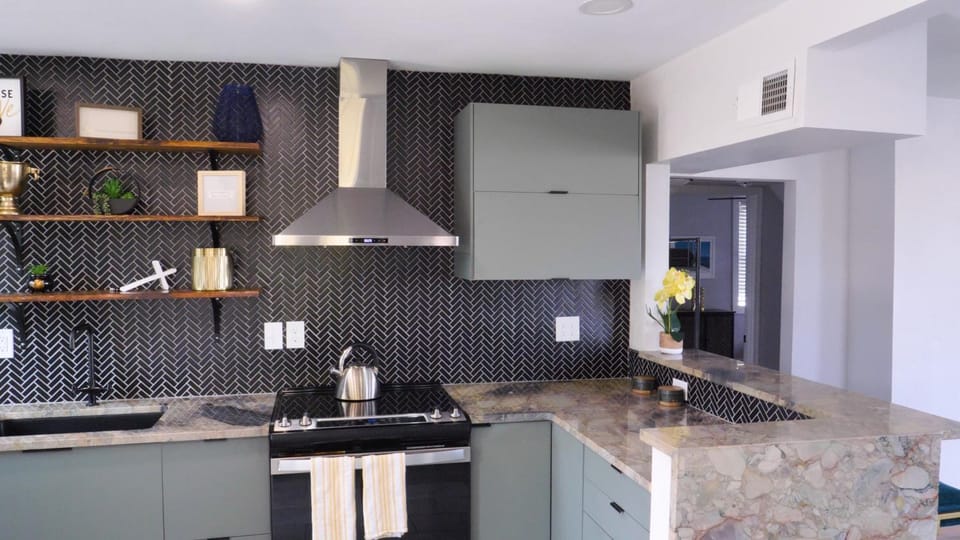 dishwasher, oven, stove, kitchen