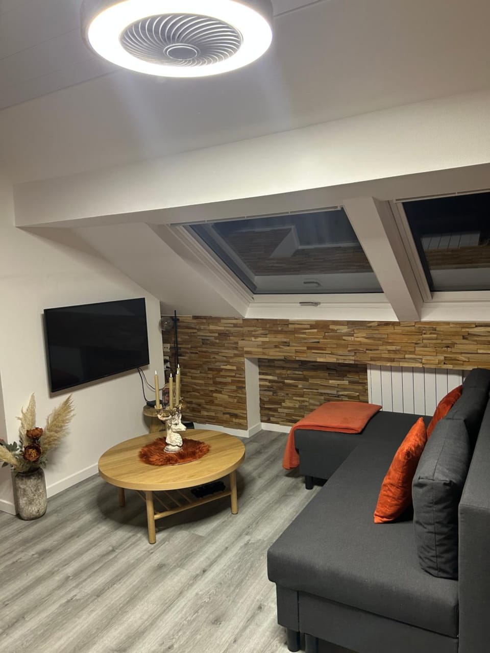 TV and multimedia, Living room