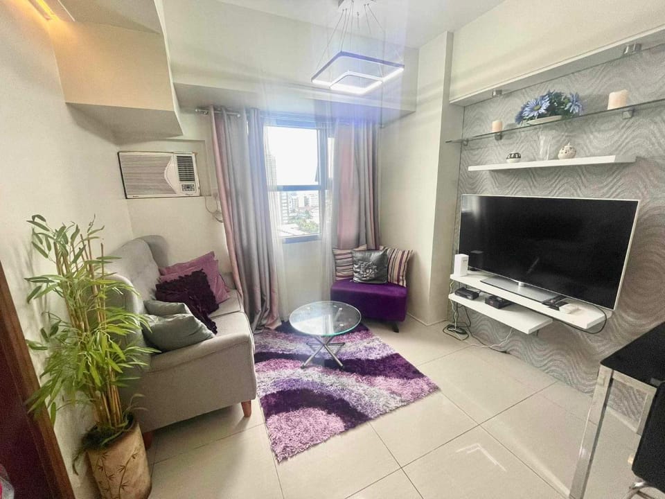 Horizons 101 Condominium Hotel in Lapu-Lapu City