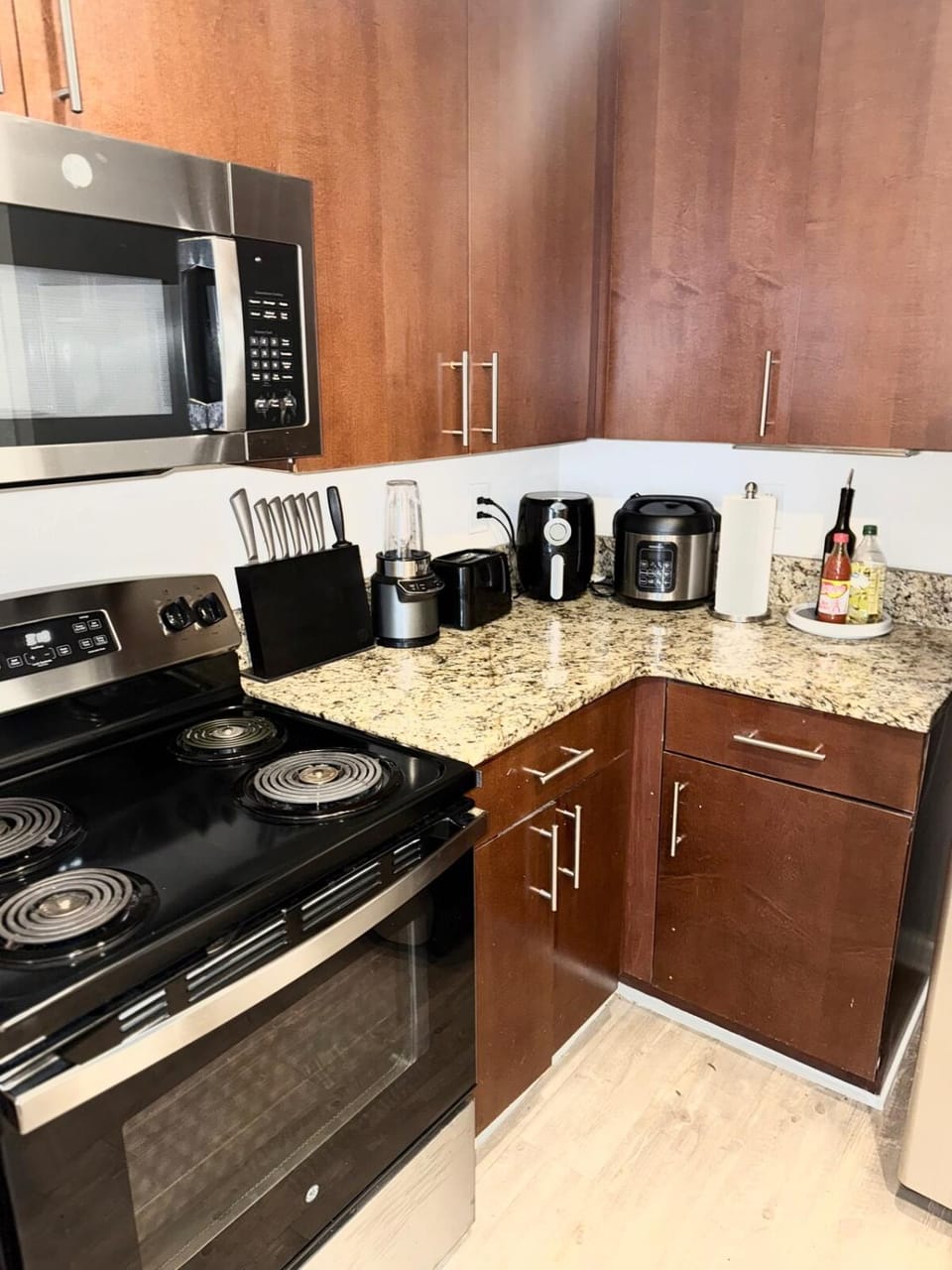 Luxe Haven Apartment in Tucker