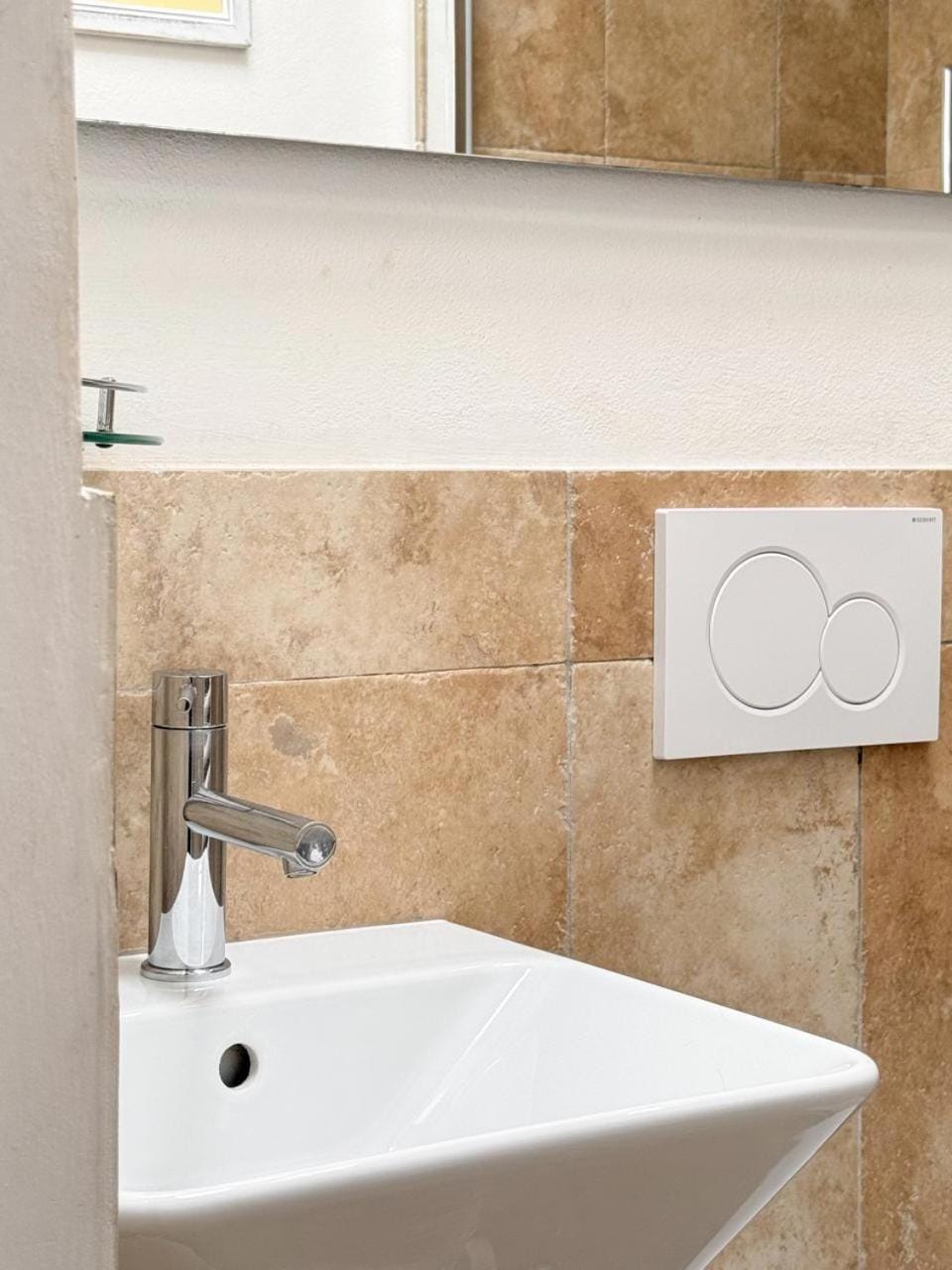 Albizi Penthouse Apartment in Florence