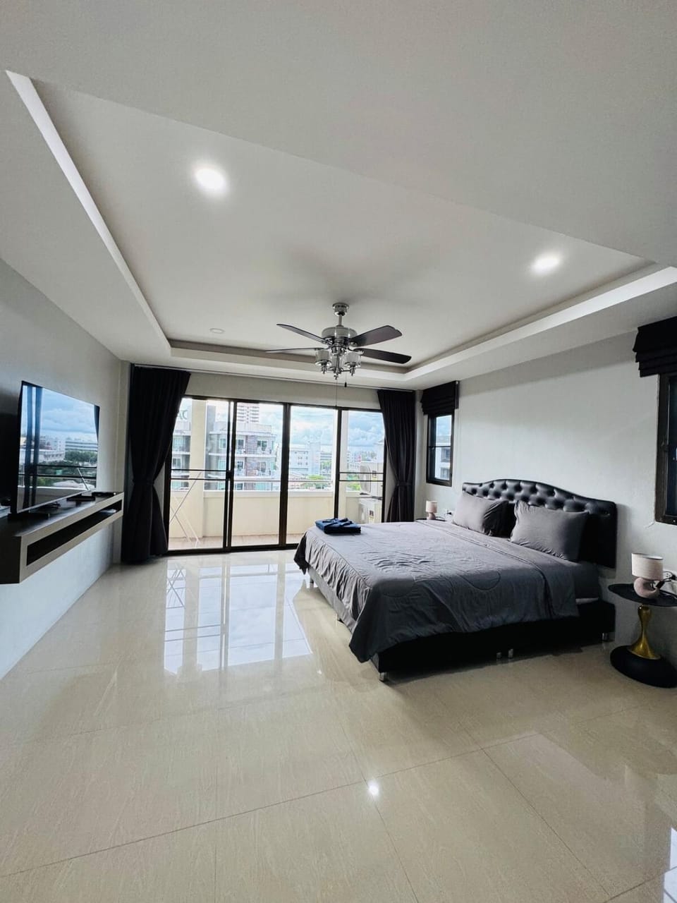 Patong Elite Condo Nanai, Patong, Phuket Apartment in Patong