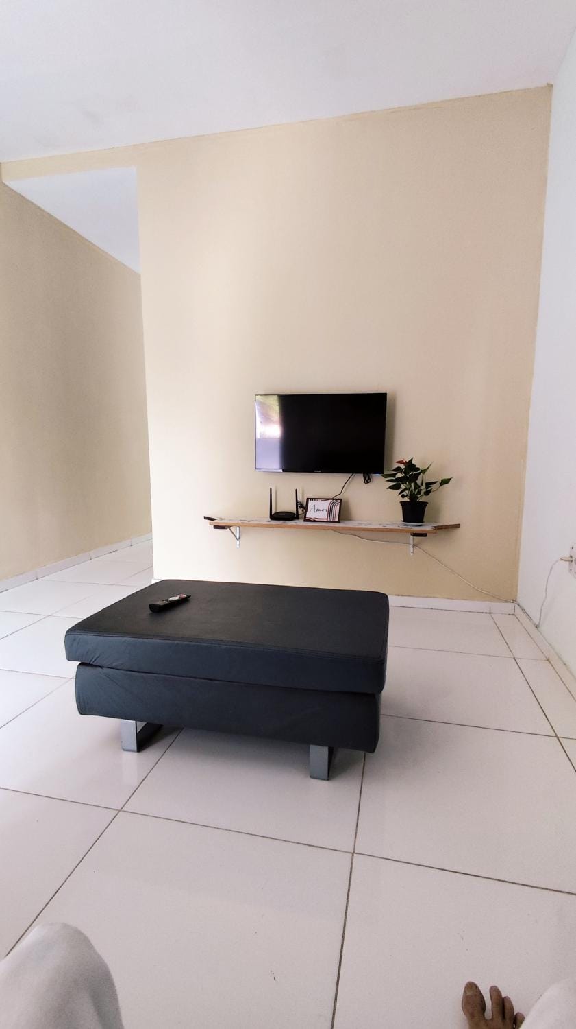 Communal lounge/ TV room, Living room, Seating area