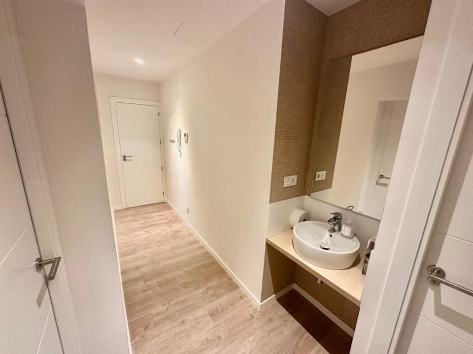 Retiro Residence Girasol Apartment in Madrid