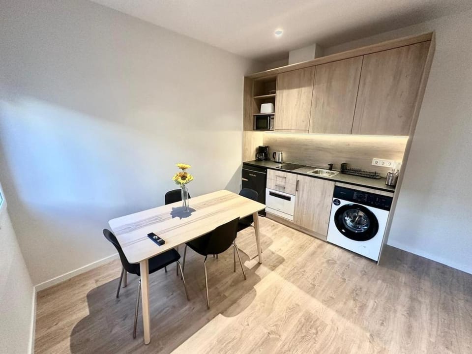 Retiro Residence Girasol Apartment in Madrid