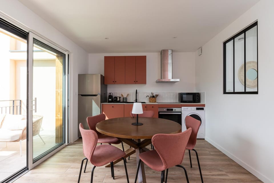 Zest Terracotta Villeurbanne Apartment in Villeurbanne