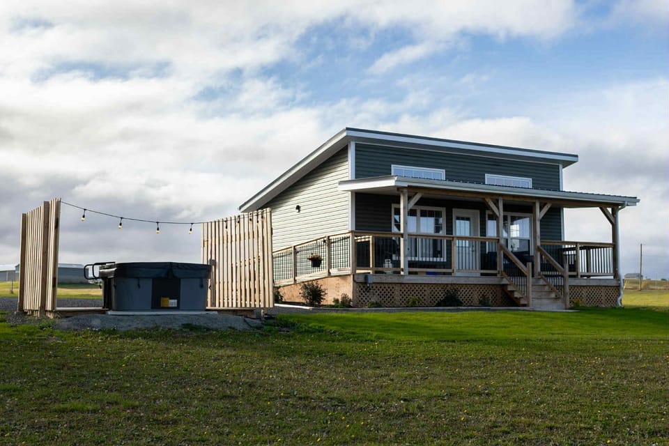 Property building, Day, Natural landscape