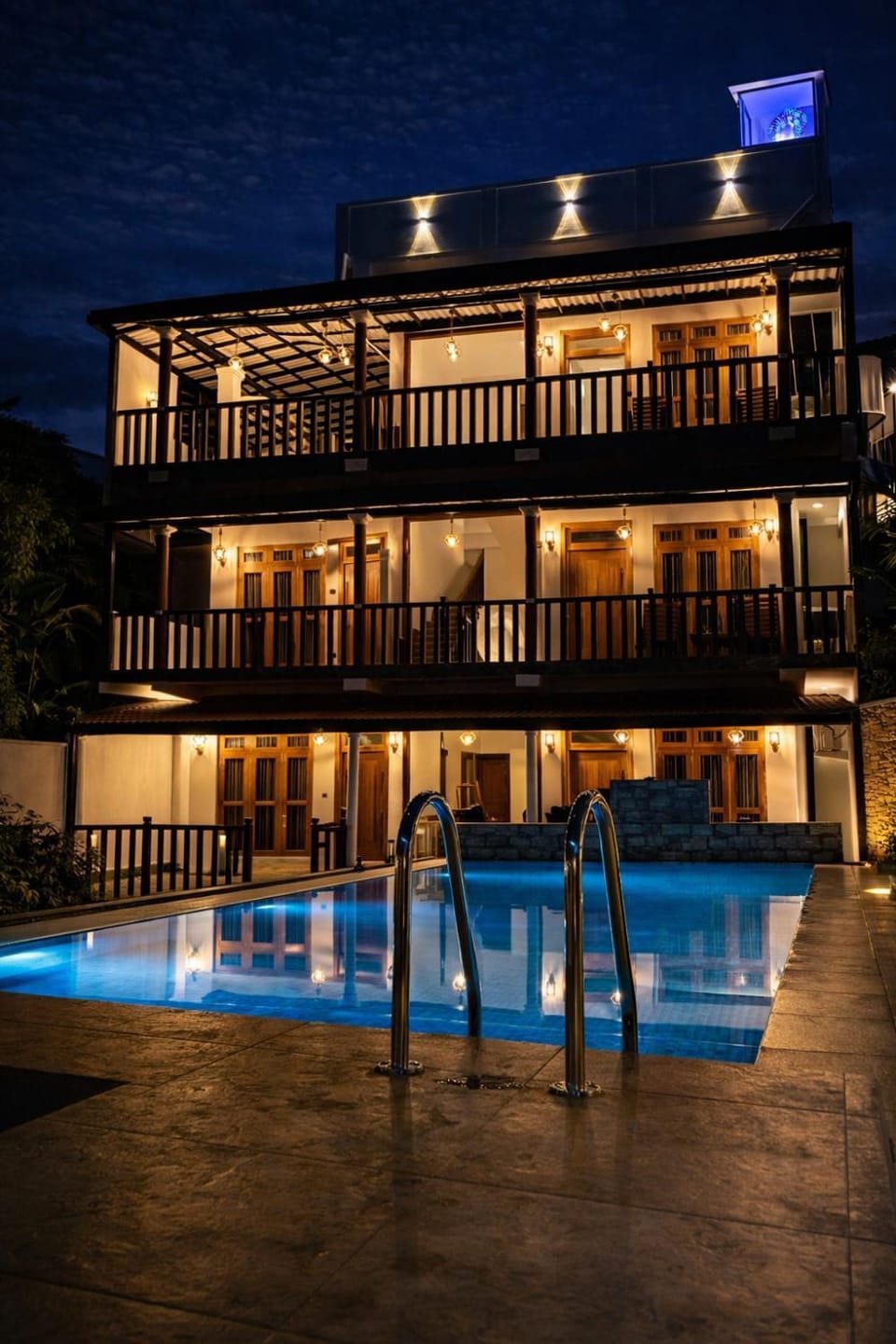 Property building, Patio, Night, Pool view, Swimming pool, group of guests